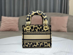 Dior M0500 MINI Lady D-LITE Bag Beige Multicolor Mizza Embroidery - Default Title - View 3