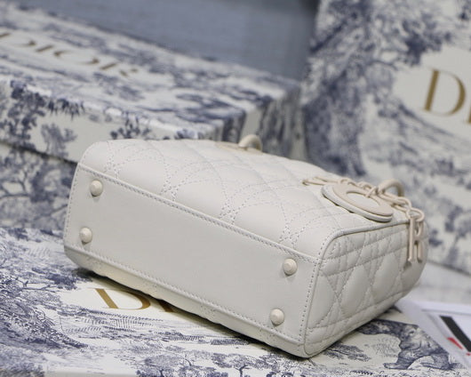 Dior M0505 Mini Dior Lady Bag Latte Cannage lambskin