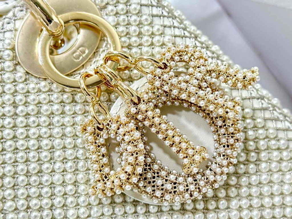 Dior M0505 Mini Dior Lady Bag White Embroidered white resin beads