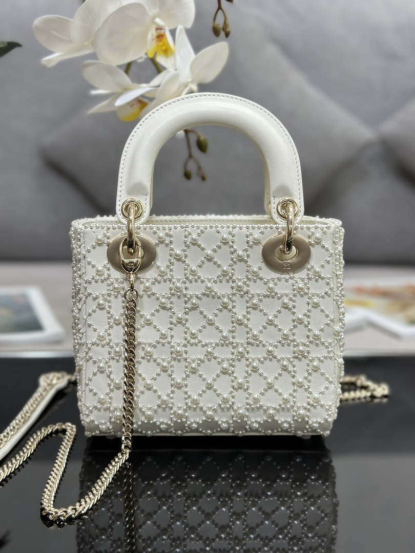 Dior M0505 Mini Lady Bag White Embroidered half pearl