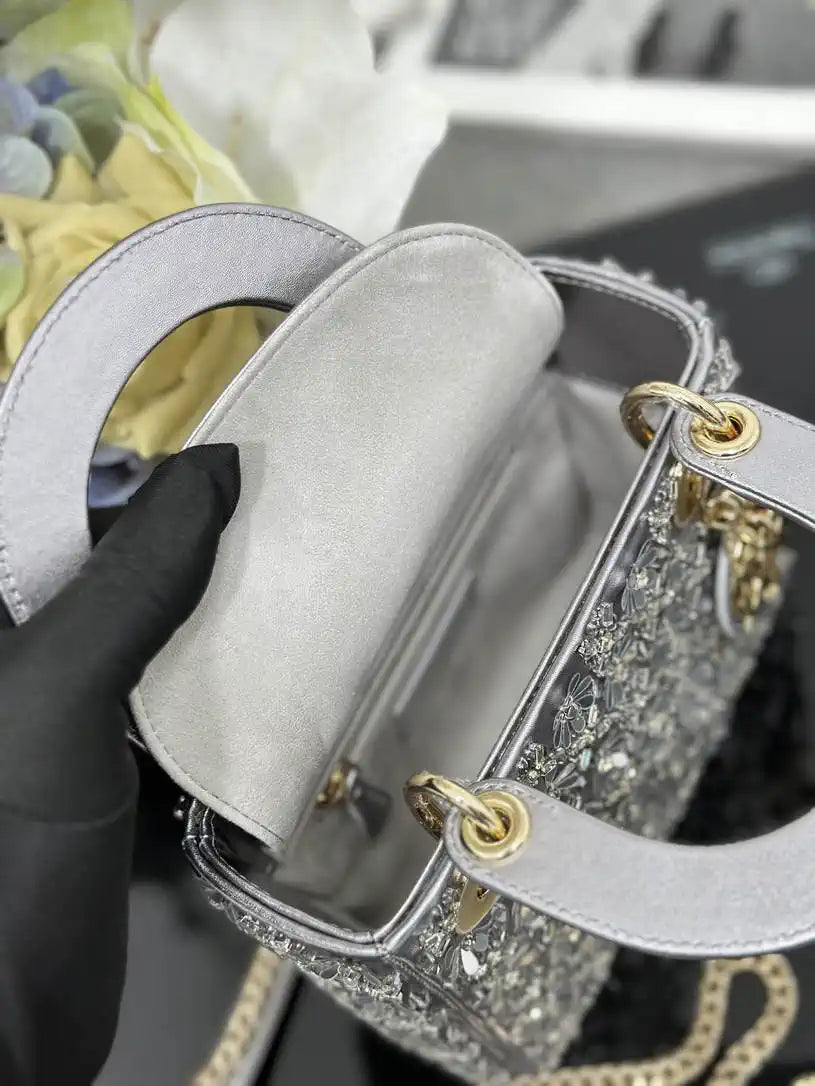 Dior M0505 Mini Lady Dior Bag embroidered plum blossom silver beads
