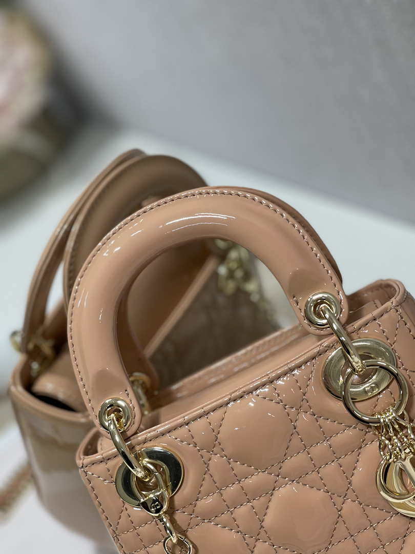Dior M0505 Mini Lady Dior Bag Apricot Patent Cannage Calfskin
