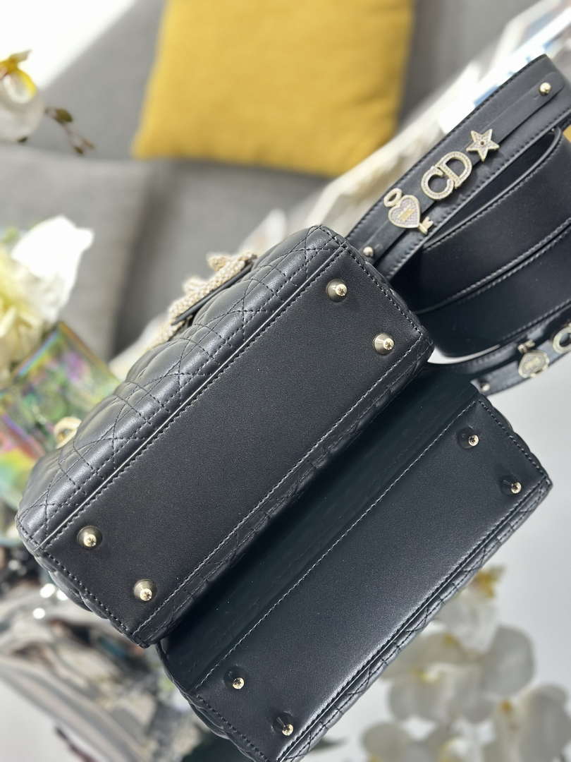 Dior M0531 Small Lady Dior Bag  Black Cannage Lambskin with Gold-Finish