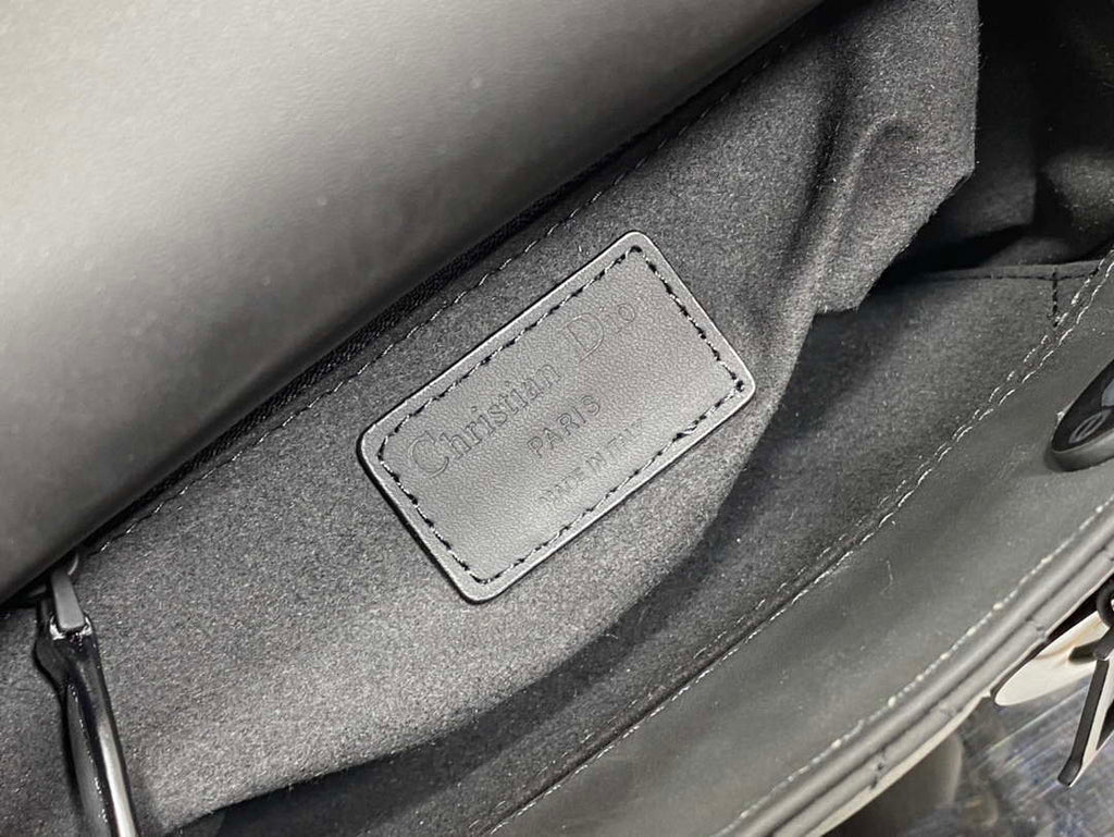 Dior M0531 Small Lady Dior Bag Gray Cannage with enamel buckle