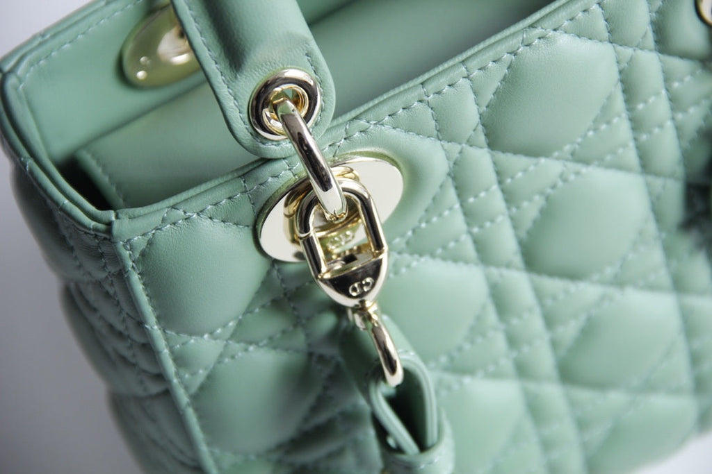 Dior M0531 Small Lady Dior Bag Green Cannage with Green enamel buckle