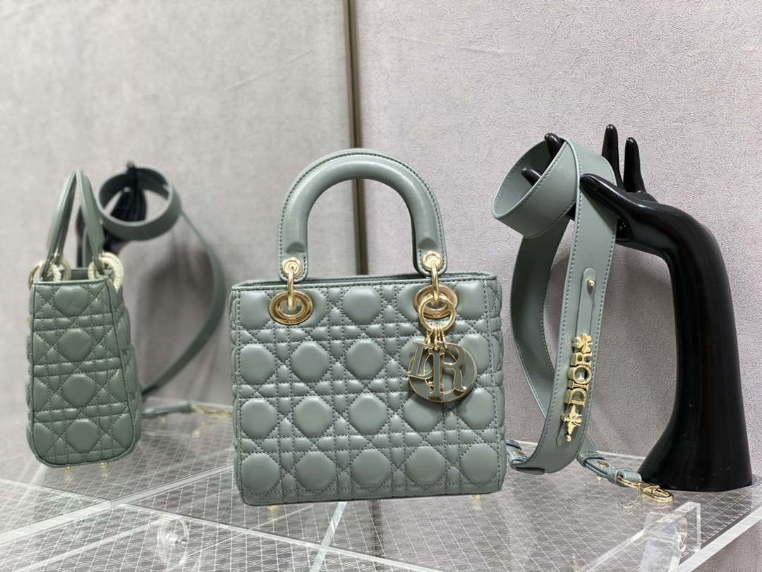 Dior M0531 Small Lady Dior Bag Rock Gray Cannage with enamel buckle - Default Title - View 1