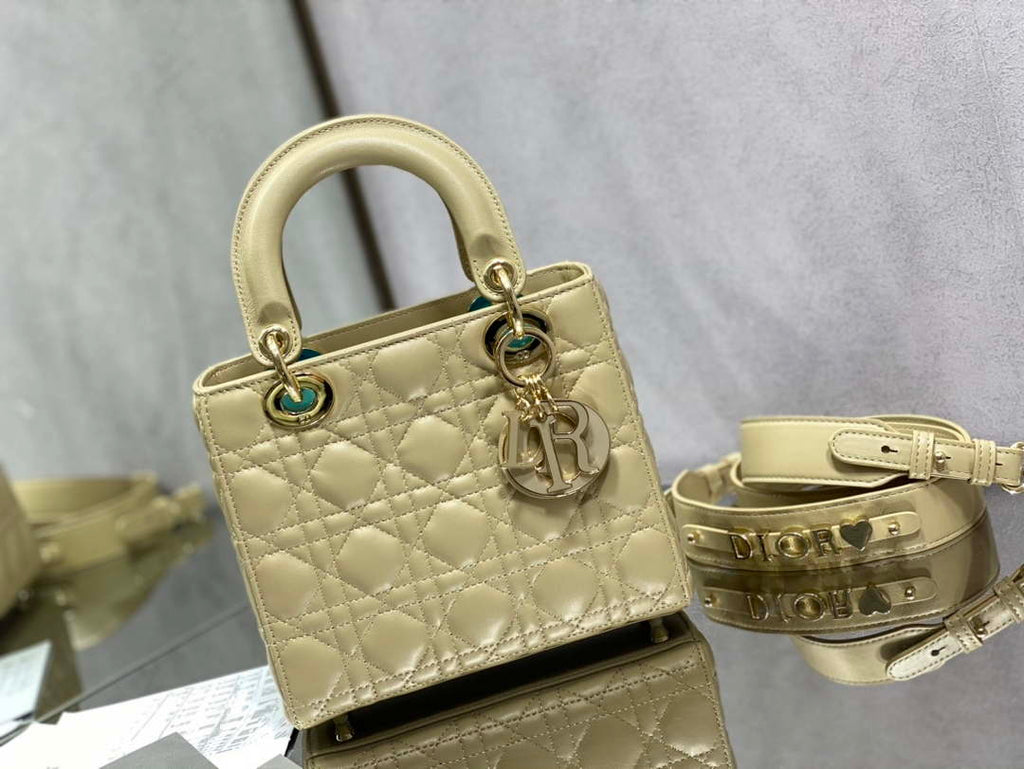 Dior M0531 Small Lady Dior Bag Yellow Cannage with enamel buckle