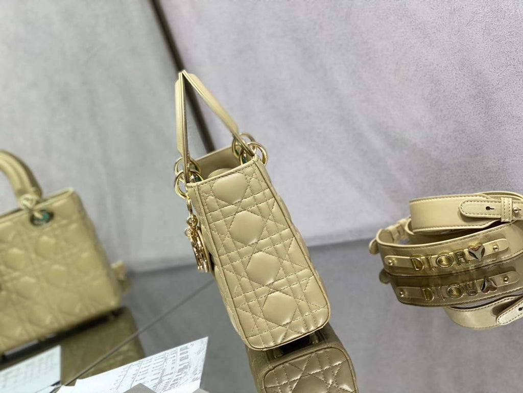 Dior M0531 Small Lady Dior Bag Yellow Cannage with enamel buckle
