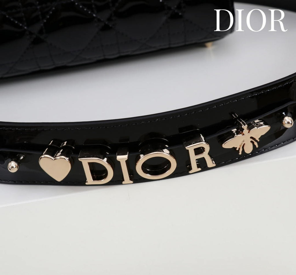 Dior M0531OUQA_M030 Small Lady Dior Bag with patent leather Black