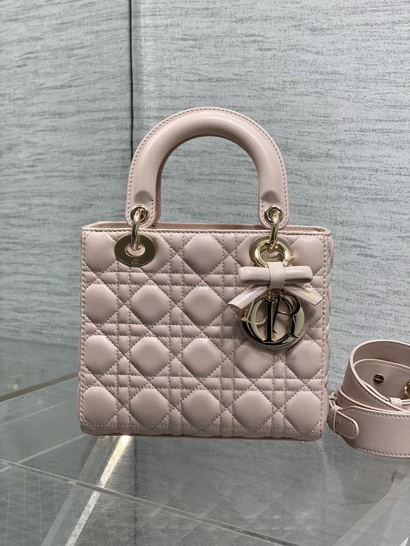 Dior M0531OUQA_M030 Small Lady Dior Bag with Strap Pink Cannage Lambskin