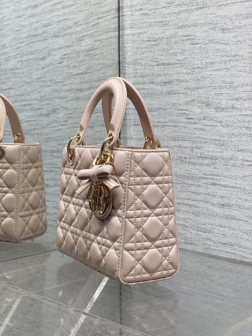 Dior M0531OUQA_M030 Small Lady Dior Bag with Strap Pink Cannage Lambskin