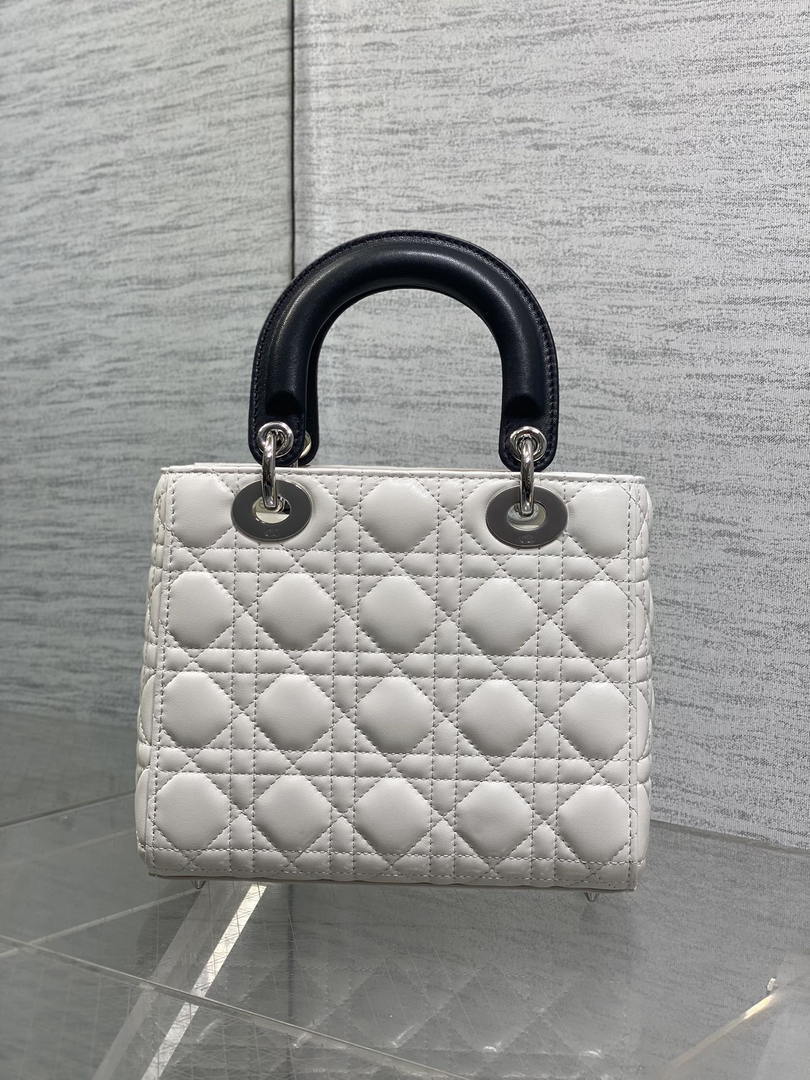 Dior M0531OUQA_M030 Small Lady Dior Bag with thin shoulder Strap Latte Cannage Lambskin Black Handle