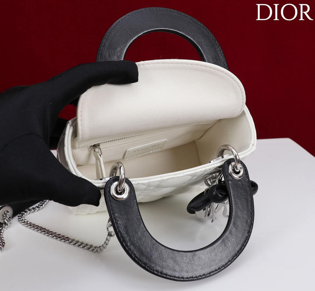 Dior M0531OUQA_M030 Small Lady Dior Bag with White Cannage Lambskin Silver Chain