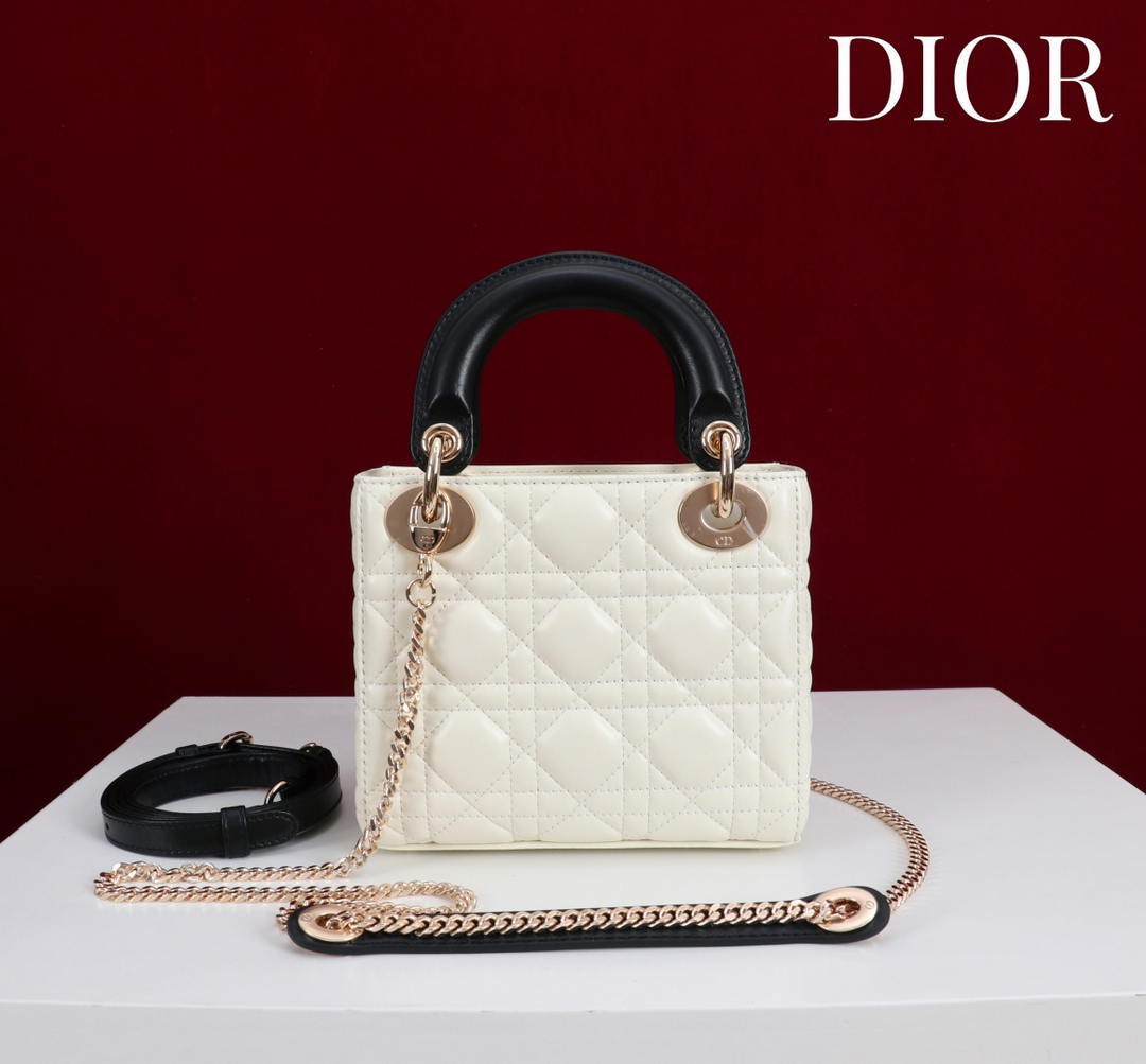 Dior M0531OUQA_M030 Small Lady Dior Bag with White Cannage Lambskin Gold Chain