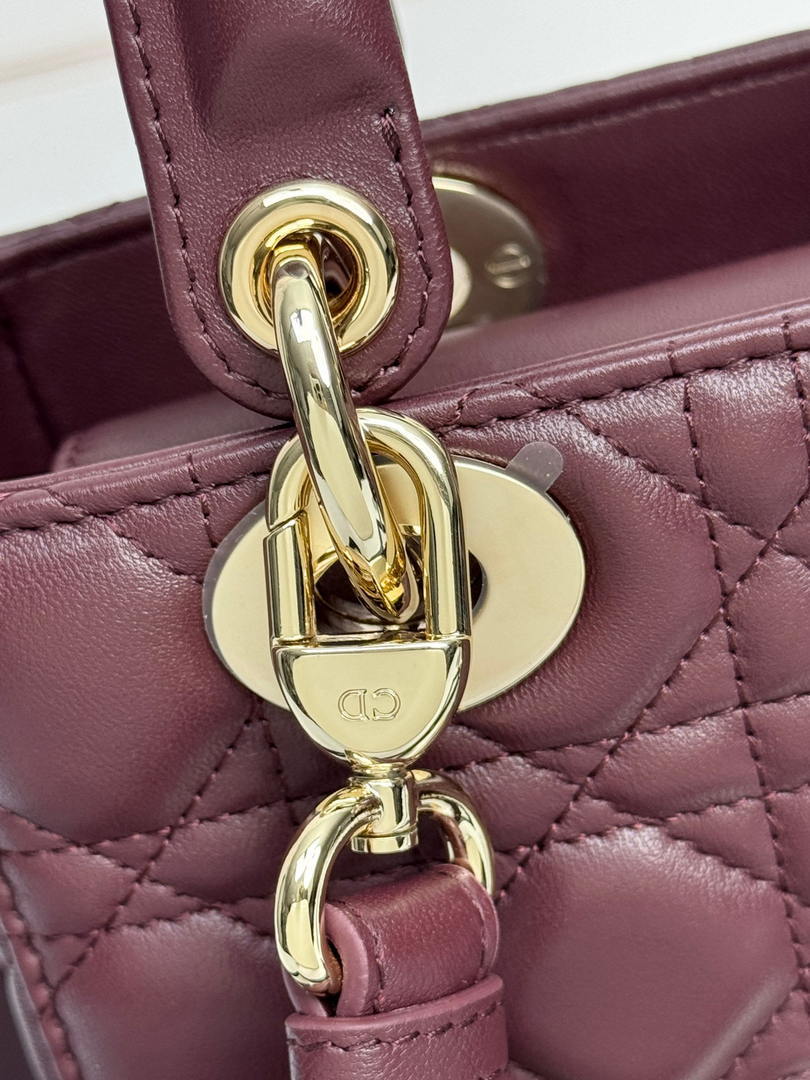 Dior M0531OUQA_M030 Small Lady Dior Bag with Wine Red Cannage Lambskin