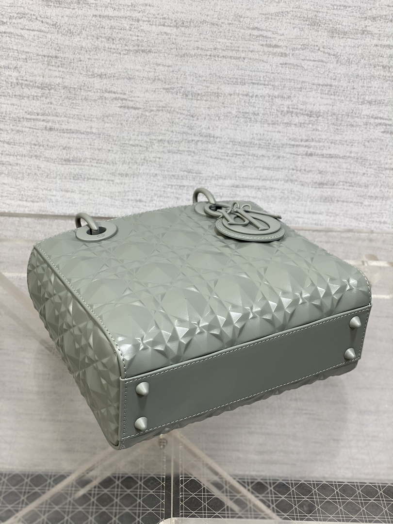 Dior M0538 Small Lady Dior Bag Matte Gray Cannage Calfskin with Diamond Motif