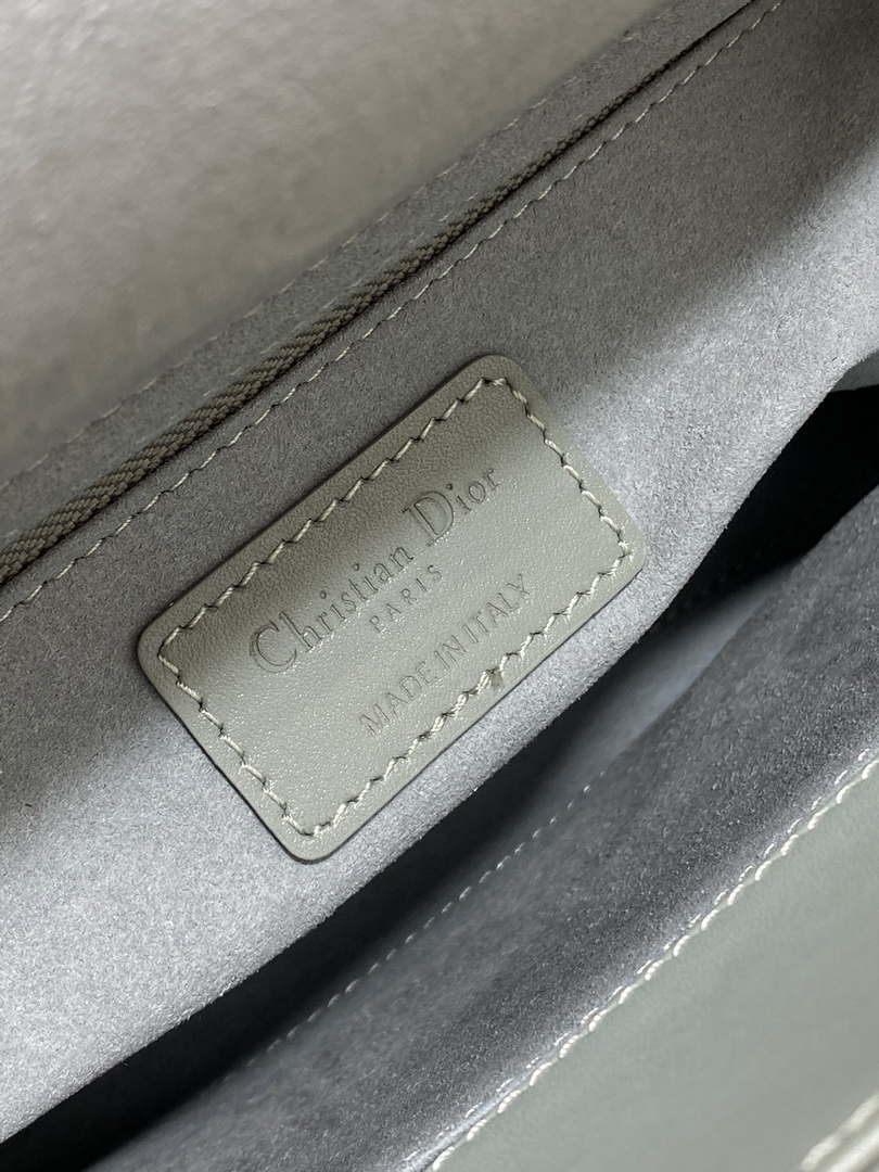 Dior M0538 Small Lady Dior Bag Matte Gray Cannage Calfskin with Diamond Motif