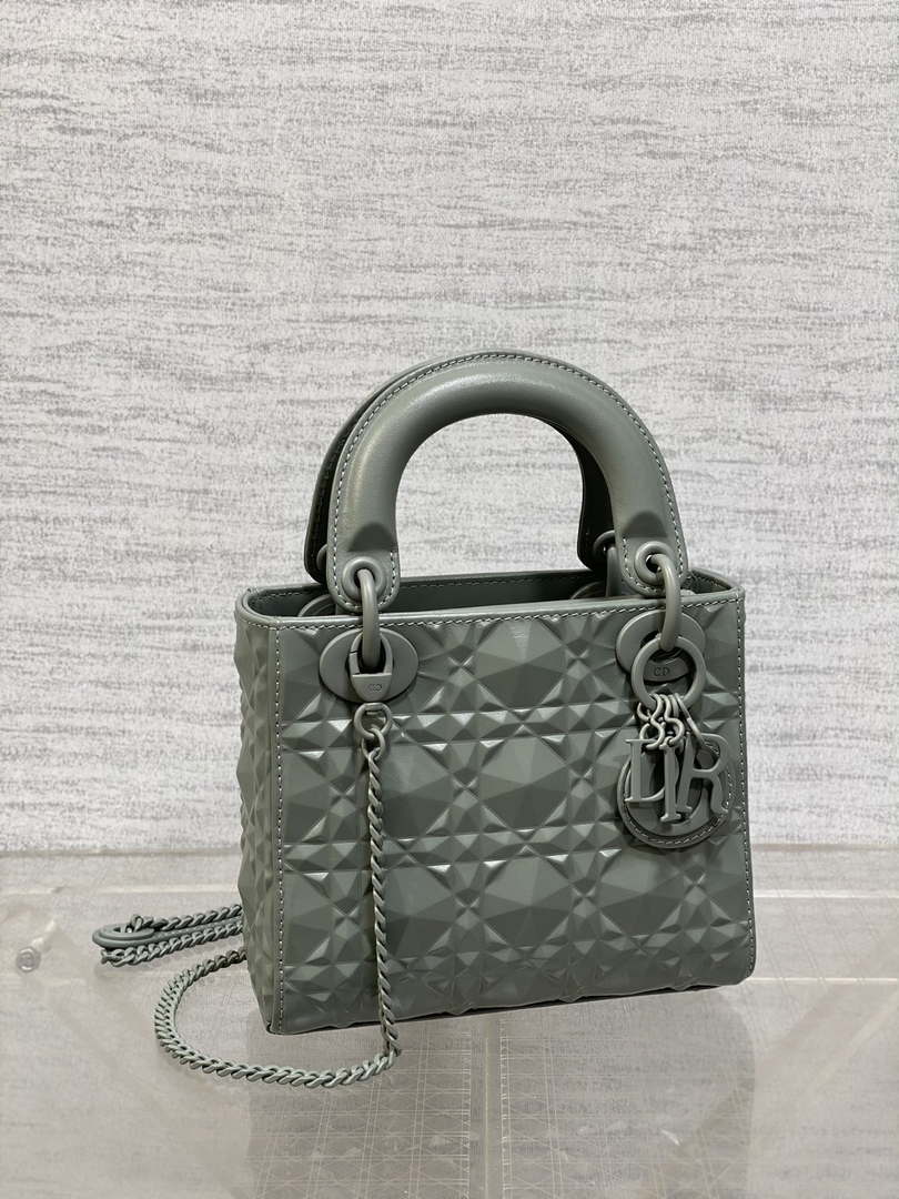 Dior M0538 Small Lady Dior Bag Matte Gray Cannage Calfskin with Diamond Motif - Small 20 cm - View 10