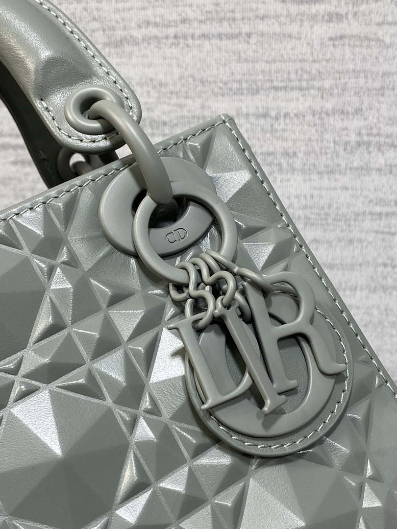 Dior M0538 Small Lady Dior Bag Matte Gray Cannage Calfskin with Diamond Motif
