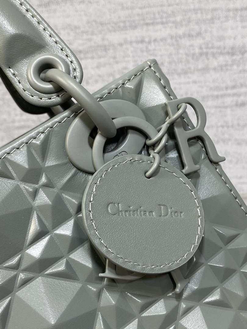 Dior M0538 Small Lady Dior Bag Matte Gray Cannage Calfskin with Diamond Motif