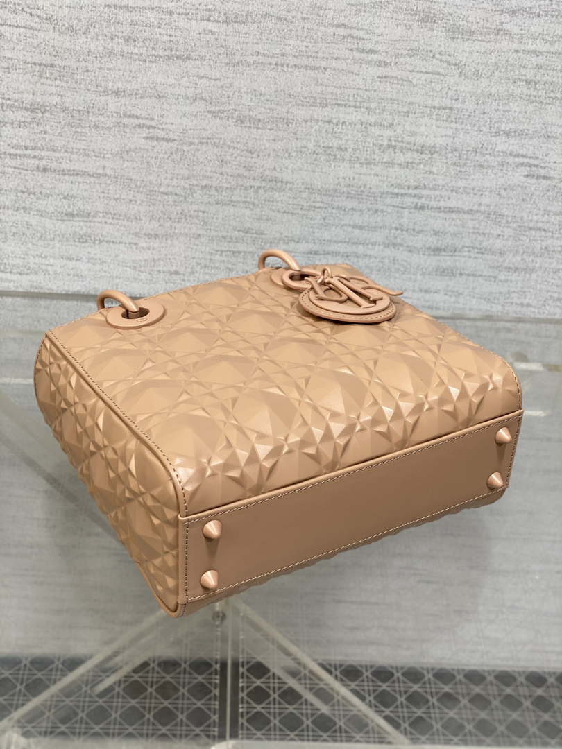 Dior M0538 Small Lady Dior Bag Matte Pink Cannage Calfskin with Diamond Motif - Small 20 cm - View 7