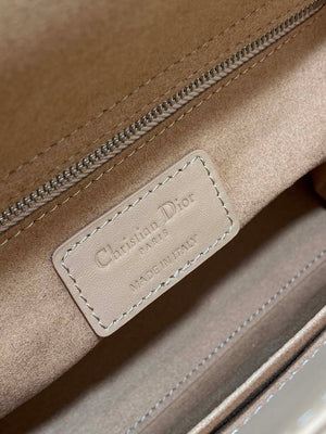 Dior M0538 Small Lady Dior Bag Matte Pink Cannage Calfskin with Diamond Motif - Small 20 cm - View 9