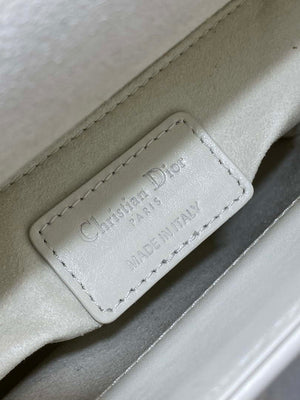 Dior M0538 Small Lady Dior Bag Matte White Cannage Calfskin with Diamond Motif - Small 20 cm - View 18