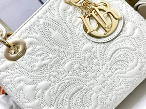 Dior M0538 Small Lady Dior My ABCDIOR Bag Latte Quilted-Effect Lambskin White - Default Title - View 5