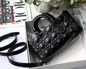 Dior M0540 Lady D-joy Bag Black Cannage Calfskin with Diamond Motif - Default Title - View 1