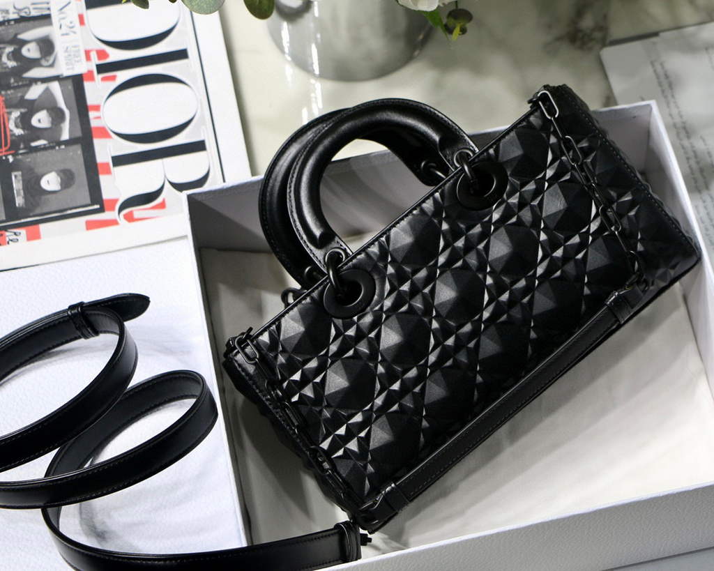 Dior M0540 Lady D-joy Bag Black Cannage Calfskin with Diamond Motif