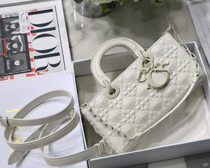 Dior M0540 Lady D-joy Calfskin Bag White - Default Title - View 1