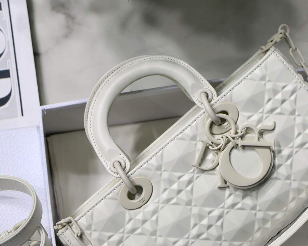 Dior M0540 Lady D-joy Calfskin Bag White