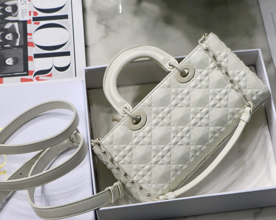 Dior M0540 Lady D-joy Calfskin Bag White
