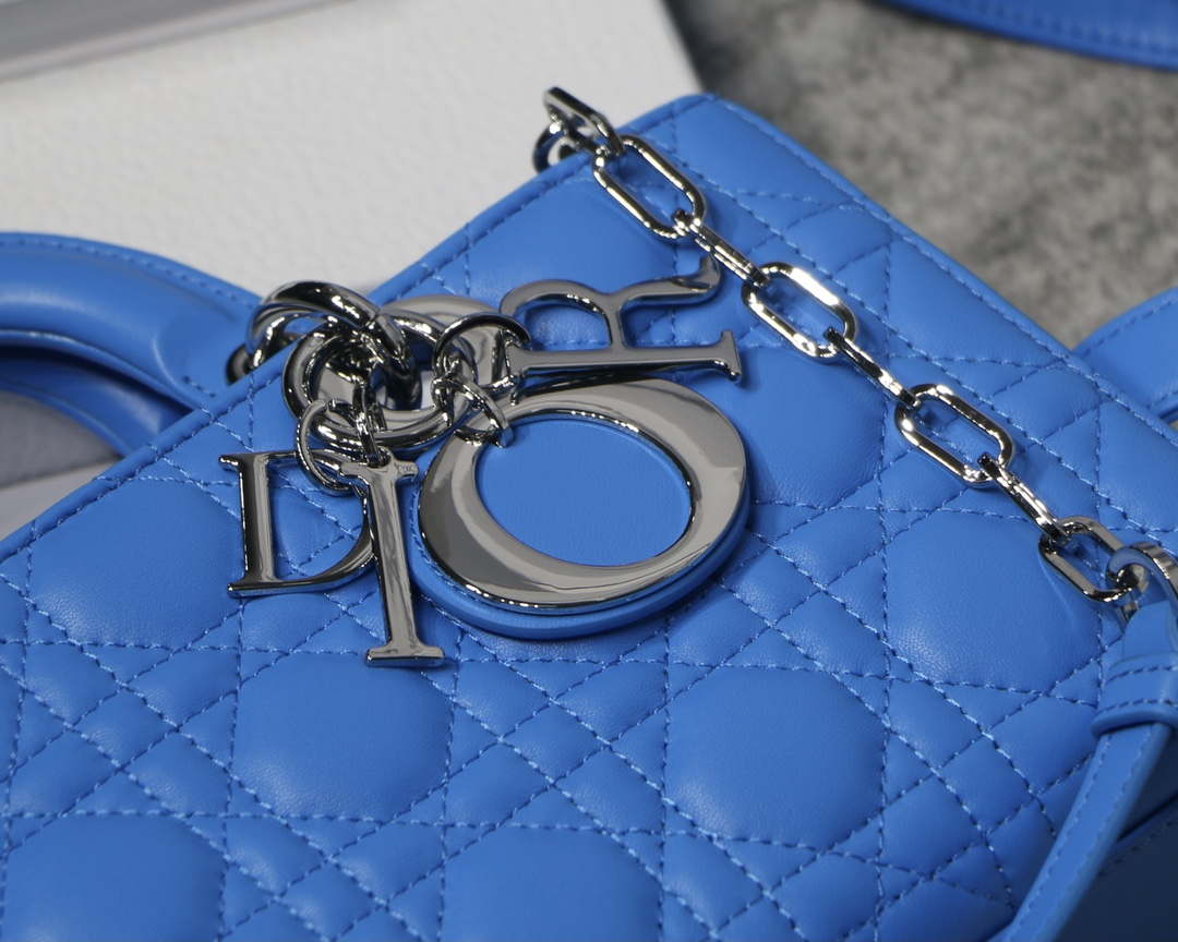 Dior M0540 Medium Lady D-Joy Bag Blue Cannage Lambskin With Heart Motif