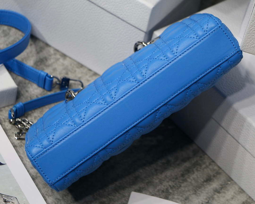 Dior M0540 Medium Lady D-Joy Bag Blue Cannage Lambskin With Heart Motif