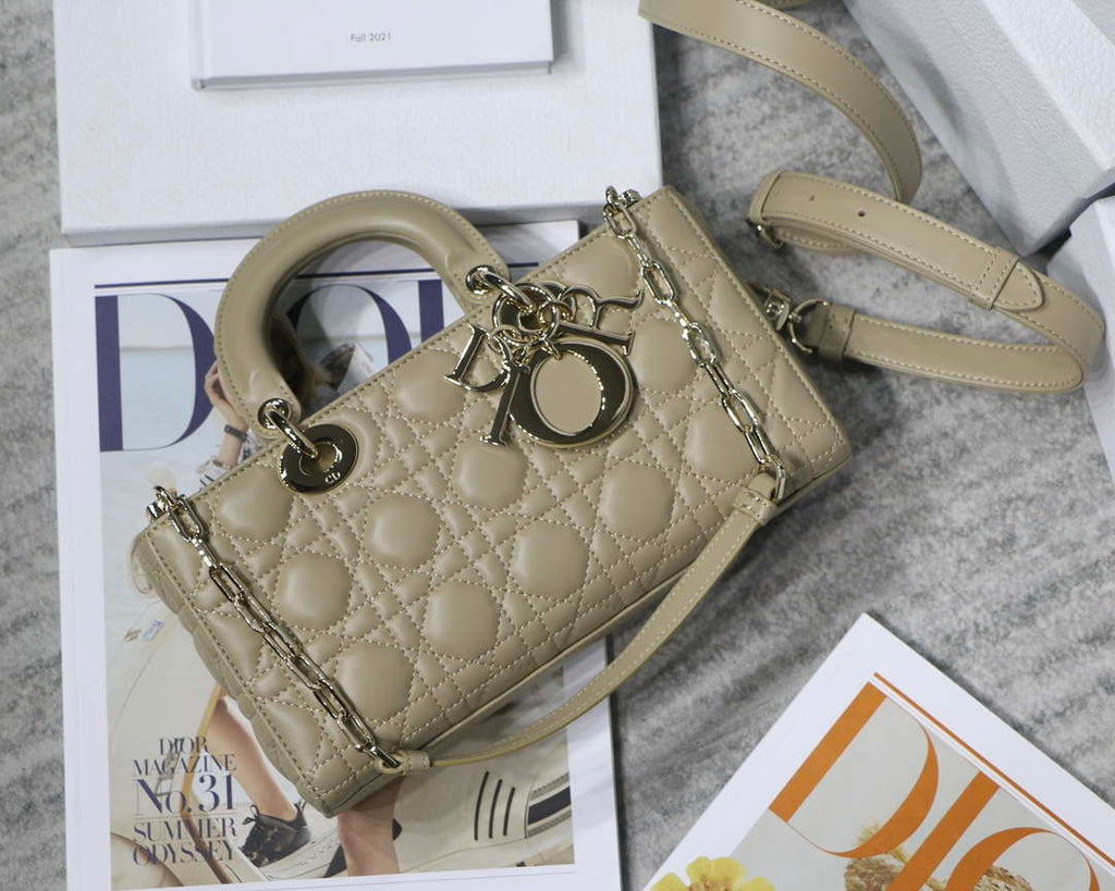 Dior M0540 Medium Lady D-Joy Bag Sand-Colored Cannage Lambskin With Heart Motif