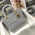 Dior M0565 Lady Dior Medium Tote Bag M950 Gray - Voguebags
