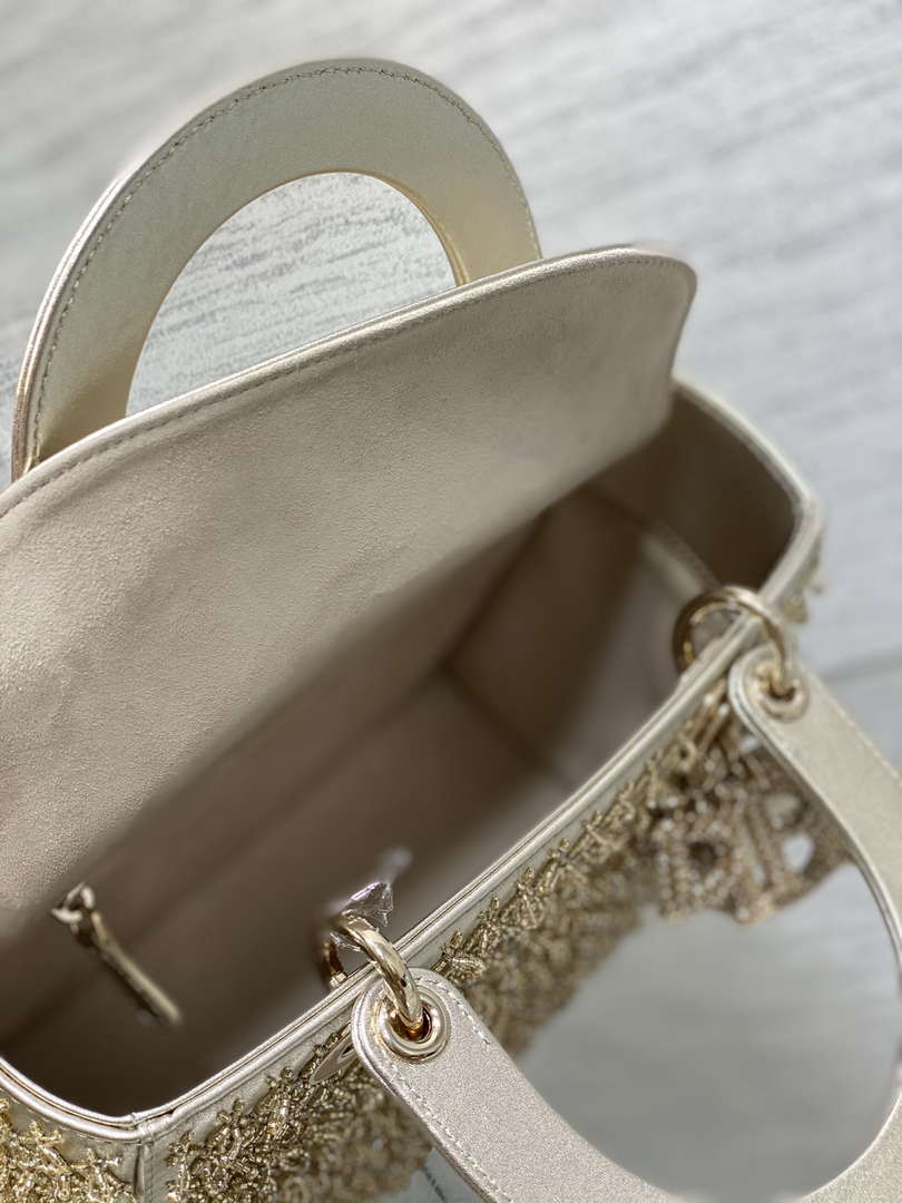 Dior M0565 Medium Lady D-Life Bag Beaded crystal pendant embroidered Gold