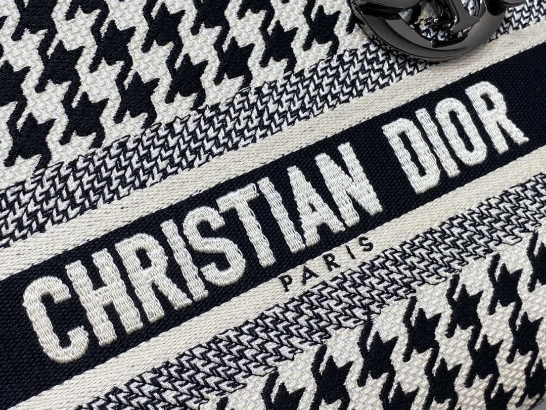 Dior M0565 Medium Lady D-Life Bag Black and White Houndstooth Embroidery - Default Title - View 3
