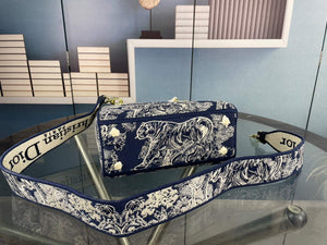 Dior M0565 Medium Lady D-Life Bag Blue Toile de Jouy Reverse Embroidery - Default Title - View 5