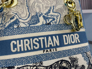 Dior M0565 Medium Lady D-Life Bag Blue Toile de Jouy Embroidery - Default Title - View 4