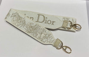 Dior M0565 Medium Lady D-Life Bag Light Yellow Cupidon Embroidery - Default Title - View 6