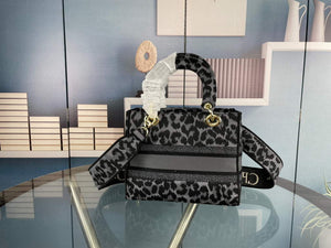 Dior M0565 Medium Lady D-Life Bag Mizza Embroidery Blue and Black - Default Title - View 3