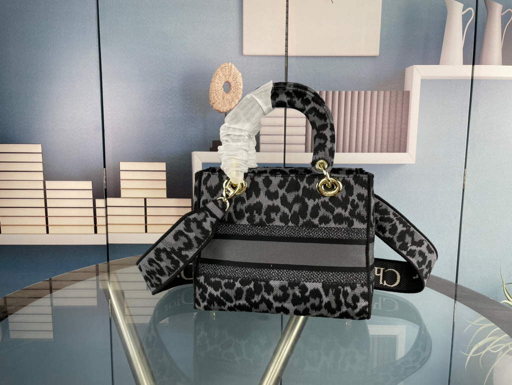 Dior M0565 Medium Lady D-Life Bag Mizza Embroidery Blue and Black