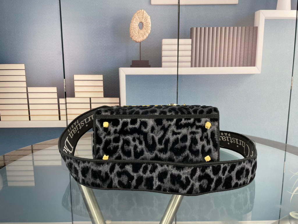 Dior M0565 Medium Lady D-Life Bag Mizza Embroidery Blue and Black with Yellow