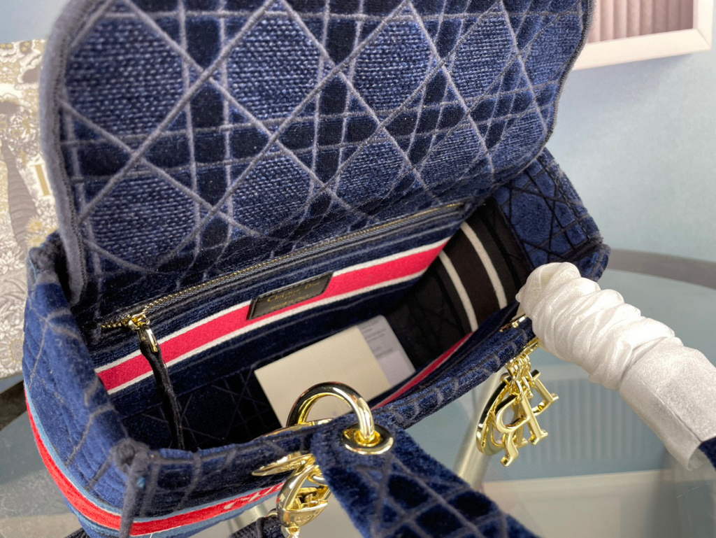 Dior M0565 Medium Lady D-Life Bag Navy Blue Embroidery with Red
