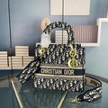 Dior M0565 Medium Lady D-Life Bag Oblique Jacquard Navy Blue - Default Title - View 1