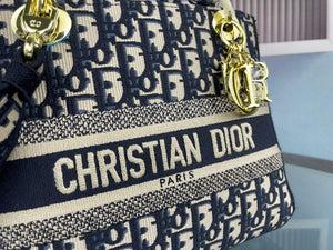 Dior M0565 Medium Lady D-Life Bag Oblique Jacquard Navy Blue - Default Title - View 4