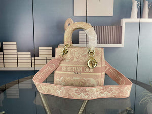 Dior M0565 Medium Lady D-Life Bag Pink Toile de Jouy Embroidery - Default Title - View 1