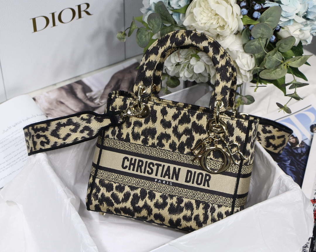 Dior M0565 Medium Lady D-Lite Bag Beige and Black Mizza Embroidery - Default Title - View 1